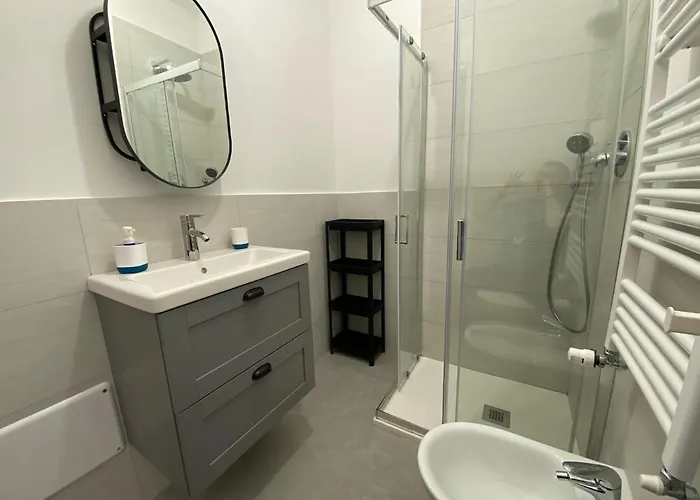 5 Archi * בולוניה